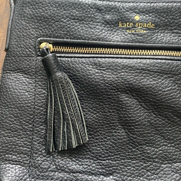 Kate Spade Black Crossbody Bag Sleek Design - Picture 5 of 16